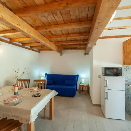 Loft La Pietraia By Interhome * 바데시